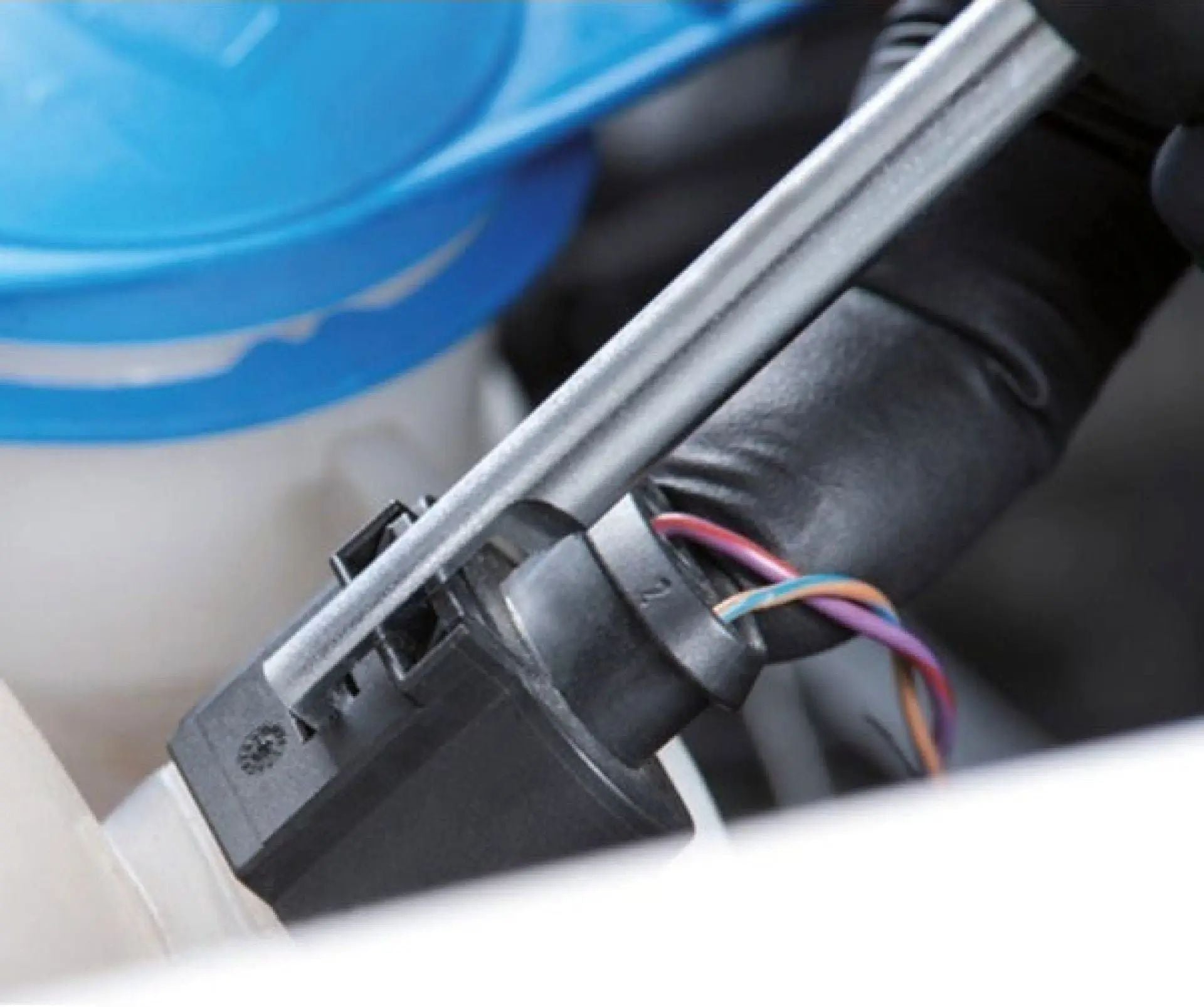 KROF0812_2.jpg_1780010988