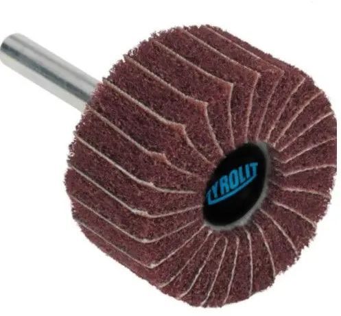 TYRRML100X50_MEDIO.jpg_1780011355